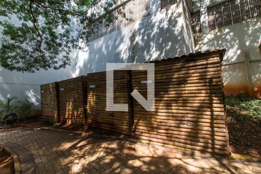 Área comum de apartamento para alugar com 3 quartos, 177m² em Alphaville Empresarial, Barueri