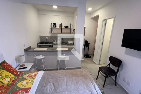 Quarto de kitnet/studio para alugar com 1 quarto, 25m² em Perdizes, São Paulo
