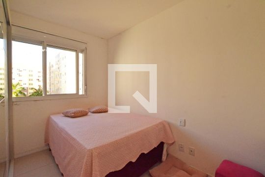 Suíte de apartamento à venda com 2 quartos, 58m² em Vila Nova, Porto Alegre