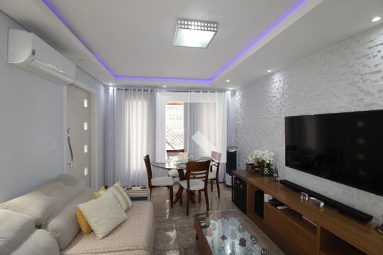 Sala de casa à venda com 2 quartos, 105m² em Parque Boturussu, São Paulo
