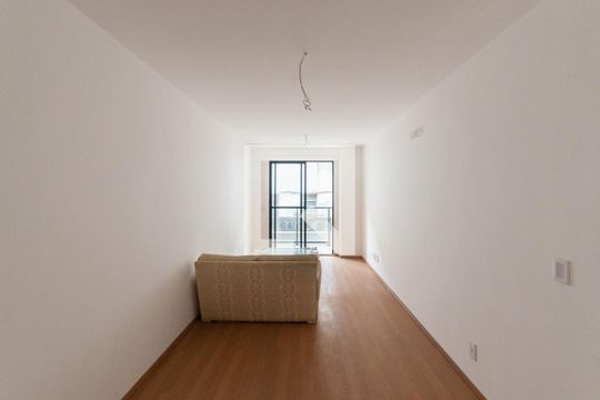 Sala de apartamento à venda com 2 quartos, 70m² em Grajau, Rio de Janeiro