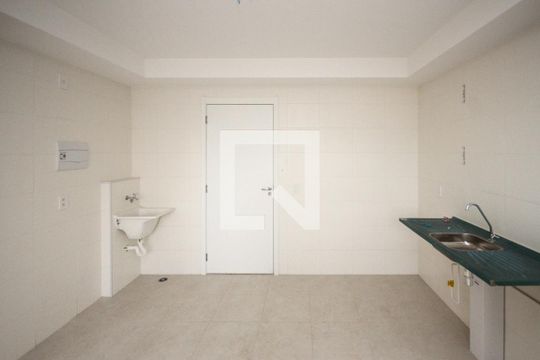 Cozinha de apartamento à venda com 1 quarto, 33m² em Vila Ema, São Paulo