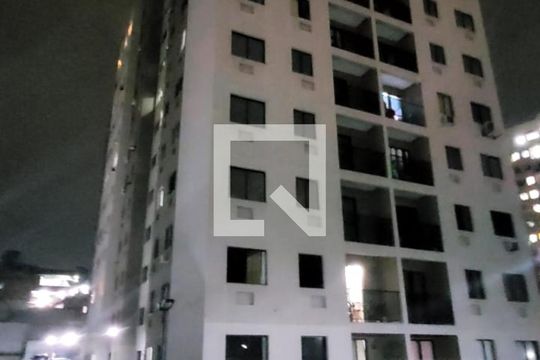 Fachada de apartamento para alugar com 2 quartos, 43m² em Madureira, Rio de Janeiro