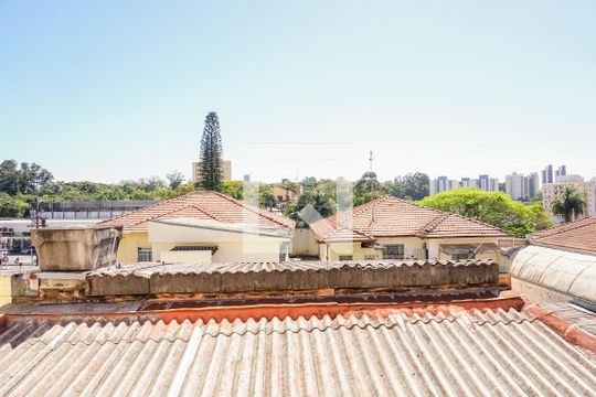 vista de casa à venda com 16 quartos, 252m² em Vila Gomes, São Paulo
