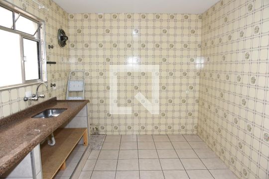 Cozinha de casa para alugar com 3 quartos, 120m² em Socorro, São Paulo