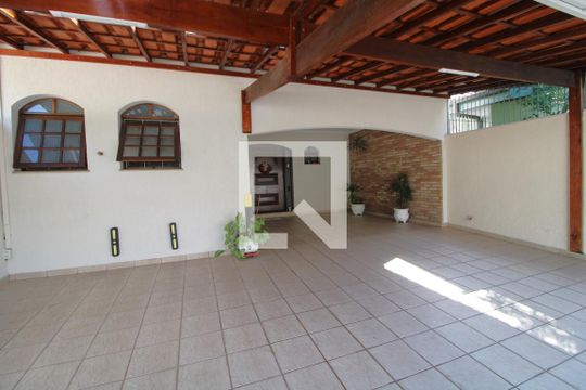 Garagem de casa de condomínio à venda com 3 quartos, 351m² em Jardim Campo Grande, São Paulo