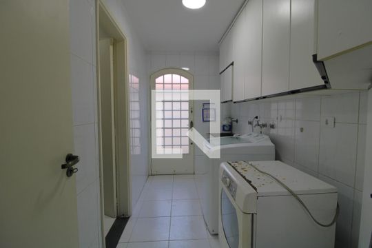 Área de Serviço de casa de condomínio à venda com 3 quartos, 351m² em Jardim Campo Grande, São Paulo