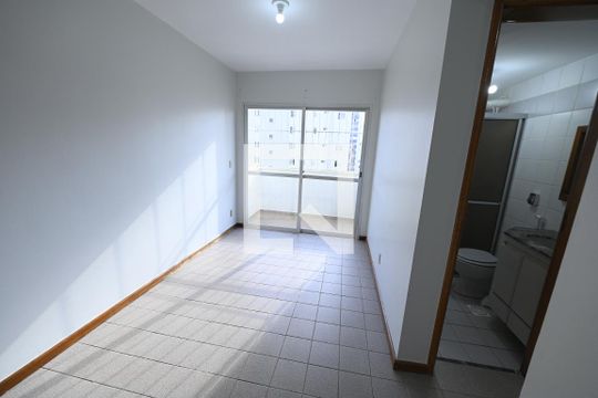 Sala de apartamento para alugar com 2 quartos, 66m² em Setor Bela Vista, Goiânia