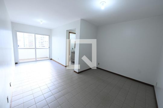 Apartamento para alugar com 2 quartos, 66m² em Setor Bela Vista, Goiânia