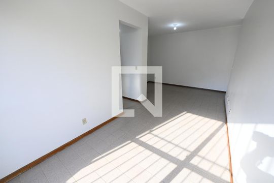 Sala de apartamento para alugar com 2 quartos, 66m² em Setor Bela Vista, Goiânia