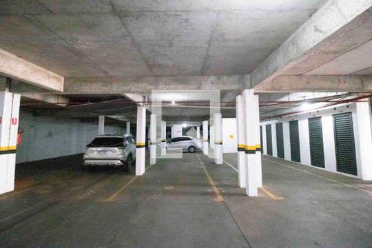 Área comum de apartamento para alugar com 4 quartos, 135m² em Jardim Goiás, Goiânia