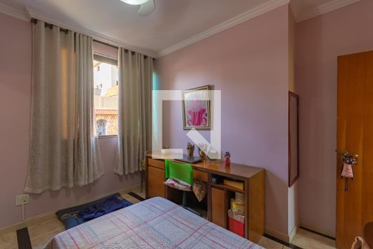 Quarto 2 de casa à venda com 3 quartos, 252m² em Santa Branca, Belo Horizonte