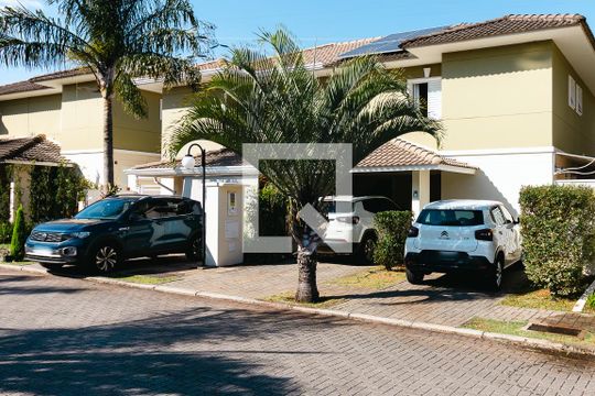 Fachada de casa de condomínio à venda com 3 quartos, 143m² em Jardim Ermida I, Jundiaí