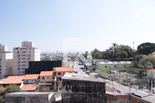 Vista Área de Serviço de apartamento para alugar com 1 quarto, 40m² em Vila Paranaguá, São Paulo