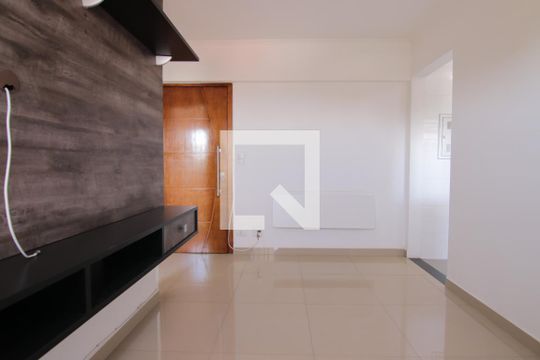 Sala de apartamento para alugar com 1 quarto, 40m² em Vila Paranaguá, São Paulo