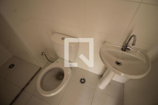 Banheiro de apartamento à venda com 1 quarto, 26m² em Brás, São Paulo
