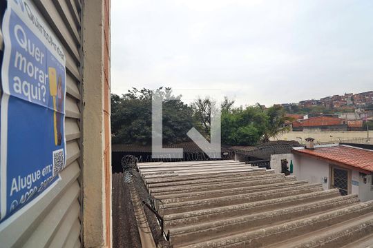 Placa de apartamento à venda com 2 quartos, 49m² em Vila Camilópolis, Santo André