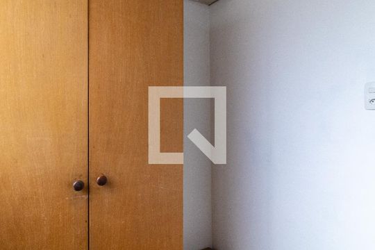 Quarto de Serviço de apartamento à venda com 3 quartos, 120m² em Água Branca, São Paulo