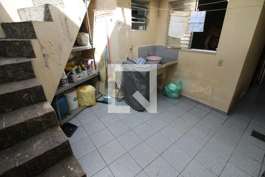 Quintal de casa à venda com 4 quartos, 165m² em Canindé, São Paulo