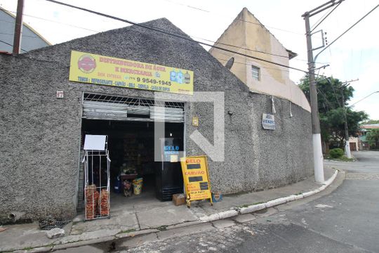 Anexo de casa à venda com 4 quartos, 165m² em Canindé, São Paulo
