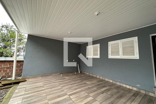 Área Externa de casa para alugar com 2 quartos, 81m² em Boa Saúde, Novo Hamburgo
