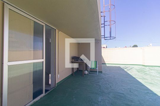 Terraço de apartamento para alugar com 2 quartos, 60m² em Ahú, Curitiba