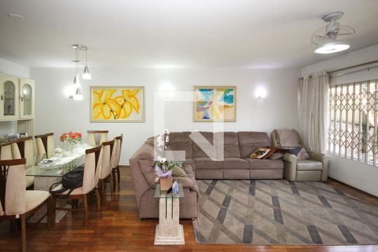 Sala de casa à venda com 3 quartos, 400m² em Chácara Mafalda, São Paulo