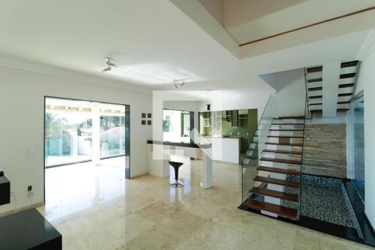 Casa à venda com 3 quartos, 380m² em Parque Taquaral, Campinas
