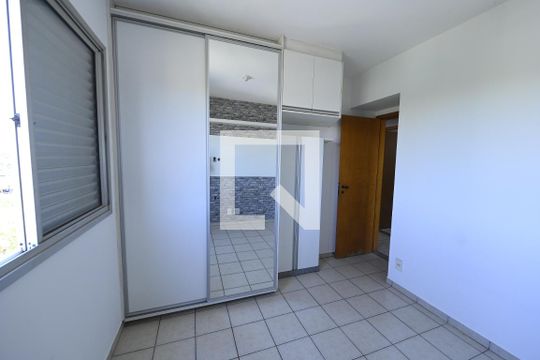 Quarto 1 de apartamento à venda com 3 quartos, 80m² em Setor Leste Universitário, Goiânia