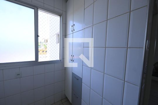 Área de Serviço de apartamento à venda com 3 quartos, 80m² em Setor Leste Universitário, Goiânia