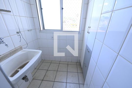 Área de Serviço de apartamento à venda com 3 quartos, 80m² em Setor Leste Universitário, Goiânia