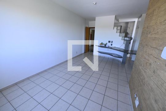 Sala de apartamento à venda com 3 quartos, 80m² em Setor Leste Universitário, Goiânia