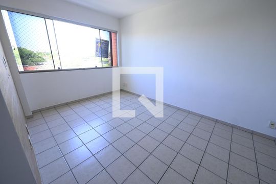 Sala de apartamento à venda com 3 quartos, 80m² em Setor Leste Universitário, Goiânia