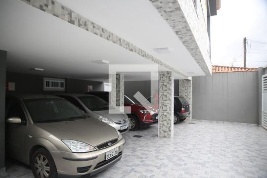 Garagem de casa para alugar com 2 quartos, 60m² em Vila Caiçara, Praia Grande