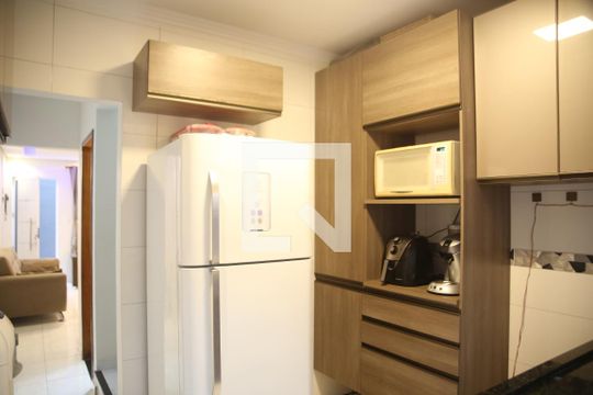 Cozinha de casa para alugar com 2 quartos, 60m² em Vila Caiçara, Praia Grande