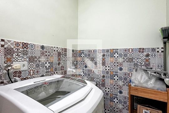 Área de Serviço de casa para alugar com 1 quarto, 28m² em Campo Belo, São Paulo