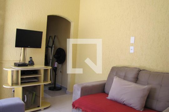 Sala de casa à venda com 2 quartos, 215m² em Parque Boturussu, São Paulo