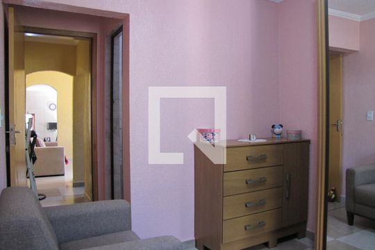 Suíte 1 de casa à venda com 2 quartos, 215m² em Parque Boturussu, São Paulo