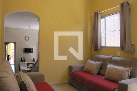Casa à venda com 2 quartos, 215m² em Parque Boturussu, São Paulo