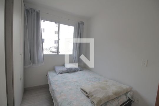 Quarto 1 de apartamento para alugar com 2 quartos, 44m² em São José, Canoas