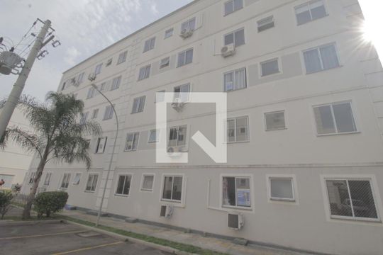 Fachada de apartamento para alugar com 2 quartos, 44m² em São José, Canoas