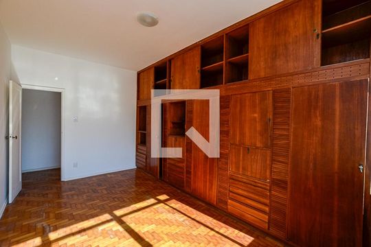 Quarto 2 de apartamento para alugar com 5 quartos, 430m² em São Francisco, Niterói