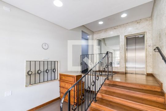 Hall Social de apartamento à venda com 3 quartos, 110m² em Rio Branco, Porto Alegre