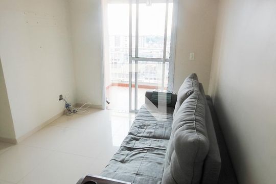 Sala de apartamento à venda com 3 quartos, 69m² em Vila Caraguatá, São Paulo