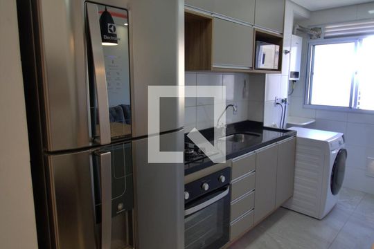 Cozinha de apartamento à venda com 2 quartos, 44m² em Parque Reboucas, São Paulo