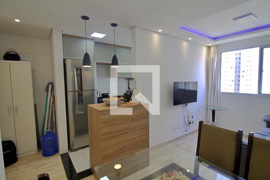 Sala  de apartamento à venda com 2 quartos, 44m² em Parque Reboucas, São Paulo