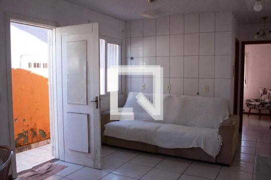 Sala de casa para alugar com 2 quartos, 50m² em Cecília, Viamão