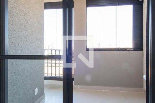 Sacada de apartamento para alugar com 1 quarto, 39m² em Centro, Osasco