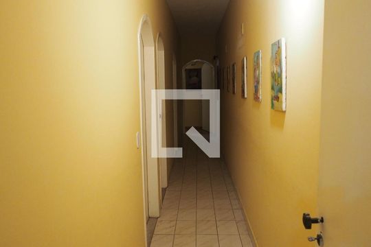 Hall de casa à venda com 3 quartos, 220m² em Centro, Jundiaí