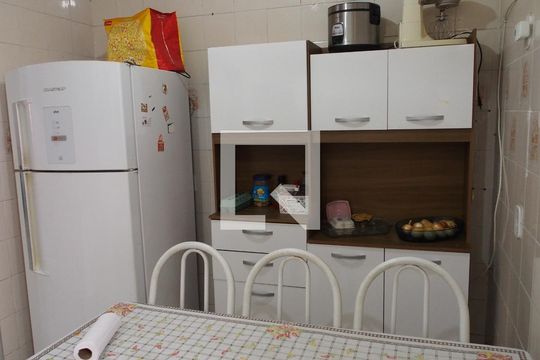 Cozinha de casa à venda com 3 quartos, 220m² em Centro, Jundiaí